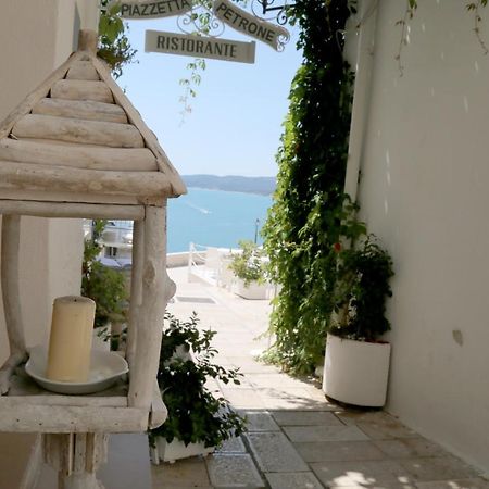 Piazzetta Petrone Apartments + Parking Вьесте Экстерьер фото
