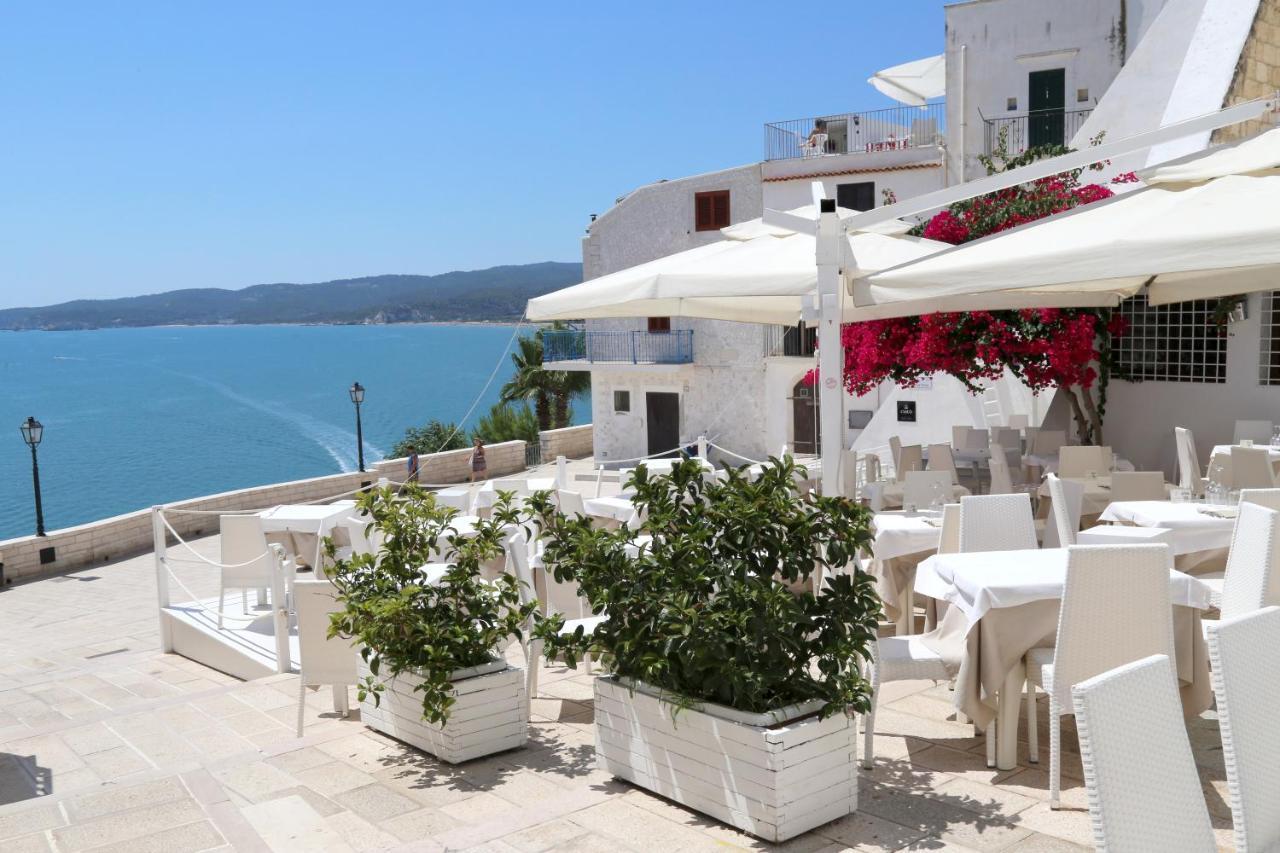 Piazzetta Petrone Apartments + Parking Вьесте Экстерьер фото