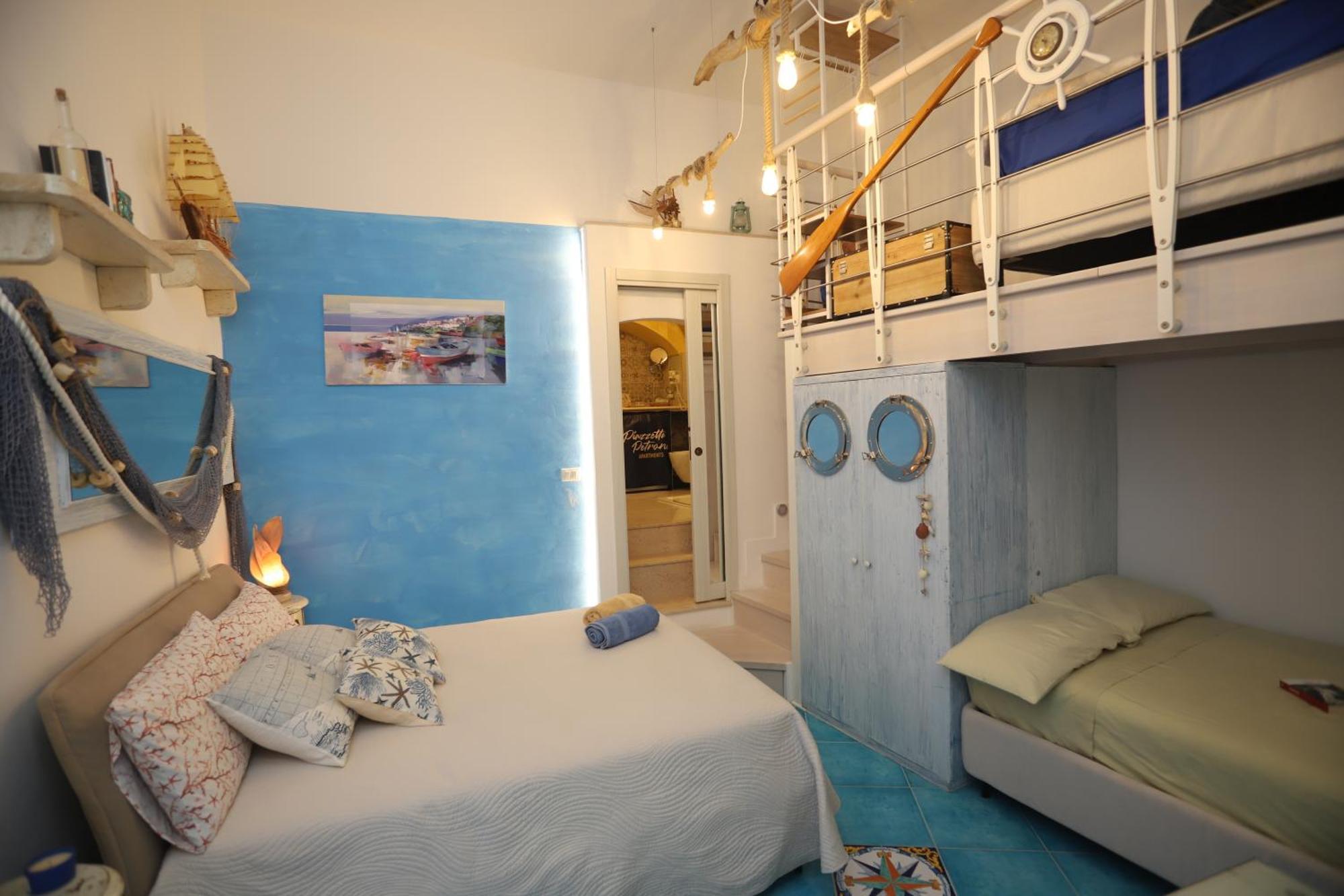 Piazzetta Petrone Apartments + Parking Вьесте Экстерьер фото